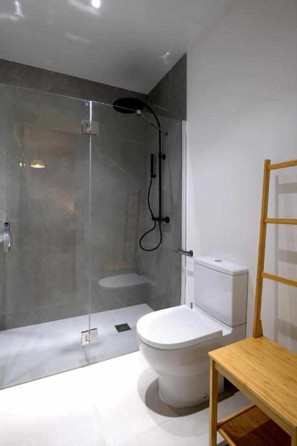 Mike House Alojate En El Corazon De Zaragoza Apartment Exterior photo