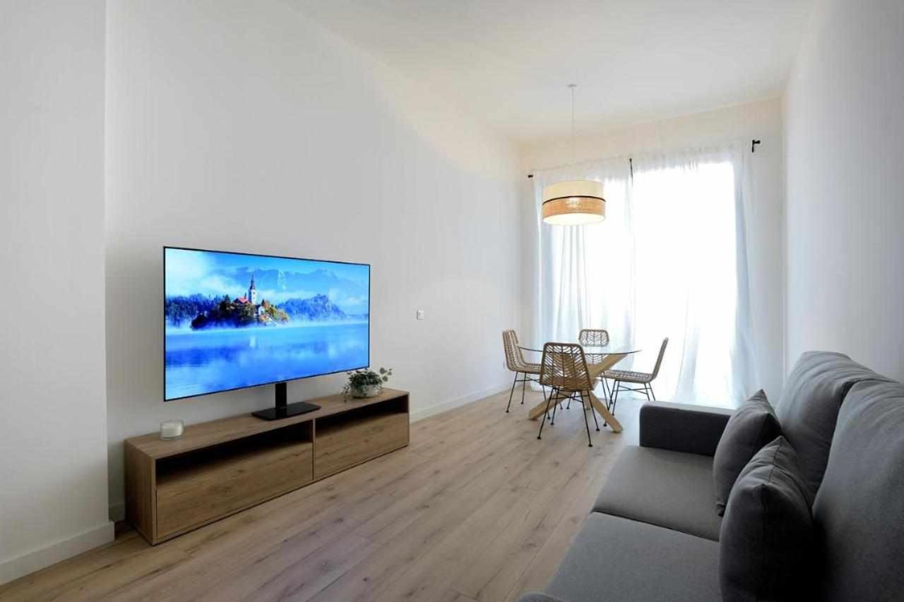 Mike House Alojate En El Corazon De Zaragoza Apartment Exterior photo