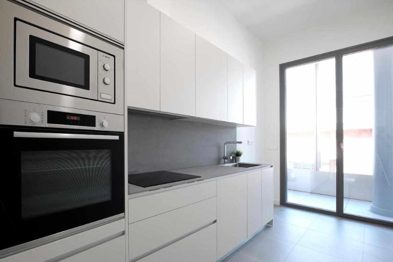 Mike House Alojate En El Corazon De Zaragoza Apartment Exterior photo