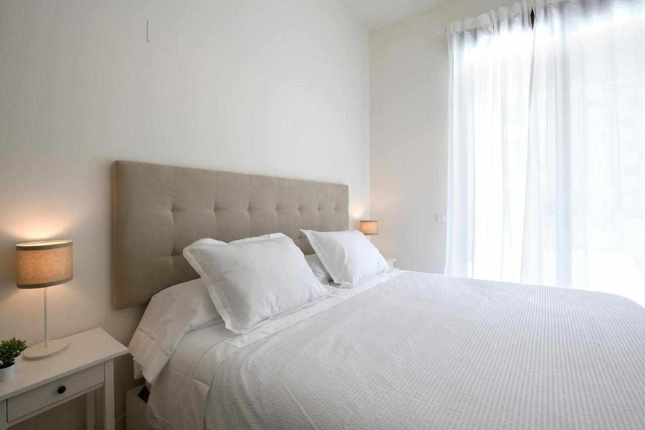 Mike House Alojate En El Corazon De Zaragoza Apartment Exterior photo